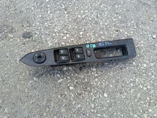 bontott KIA RIO Bal első Ablakemelő Kapcsoló