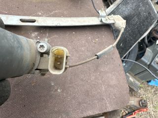 bontott KIA RIO Bal első Ablakemelő Szerkezet (Elektromos)