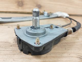 bontott KIA RIO Bal első Ablakemelő Szerkezet (Mechanikus)