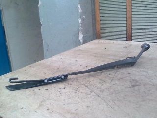 bontott KIA RIO Bal első Ablaktörlő Kar