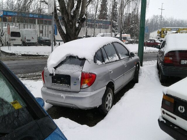 bontott KIA RIO Bal első Ablaktörlő Kar