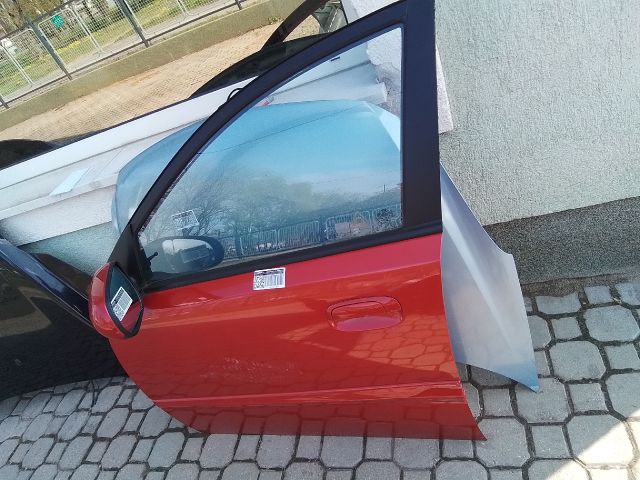 bontott KIA RIO Bal első Ajtó (Részeivel)