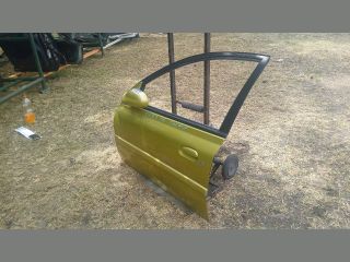 bontott KIA RIO Bal első Ajtó (Részeivel)