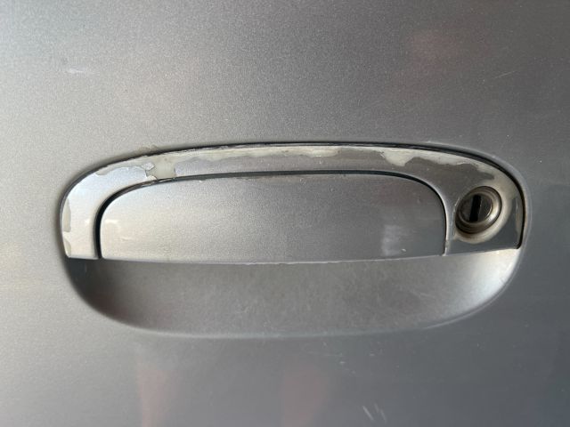 bontott KIA RIO Bal első Ajtó (Részeivel)