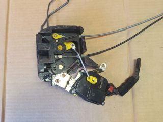 bontott KIA RIO Bal első Központizár Motor