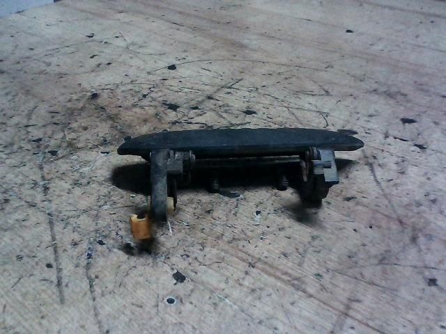 bontott KIA RIO Bal első Külső Kilincs