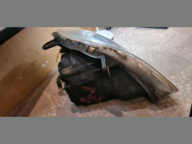 bontott KIA RIO Bal Fényszóró