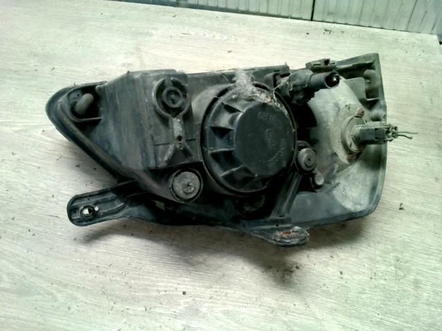 bontott KIA RIO Bal Fényszóró