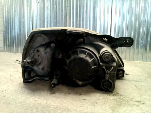 bontott KIA RIO Bal Fényszóró