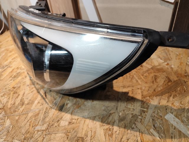 bontott KIA RIO Bal Fényszóró