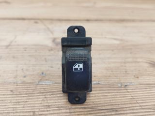 bontott KIA RIO Bal hátsó Ablakemelő Kapcsoló