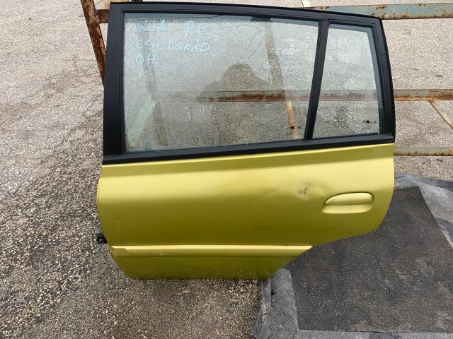 bontott KIA RIO Bal hátsó Ajtó (Részeivel)