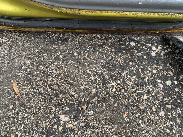 bontott KIA RIO Bal hátsó Ajtó (Részeivel)