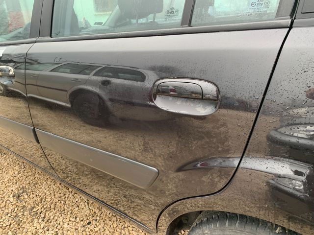 bontott KIA RIO Bal hátsó Ajtó (Üres lemez)