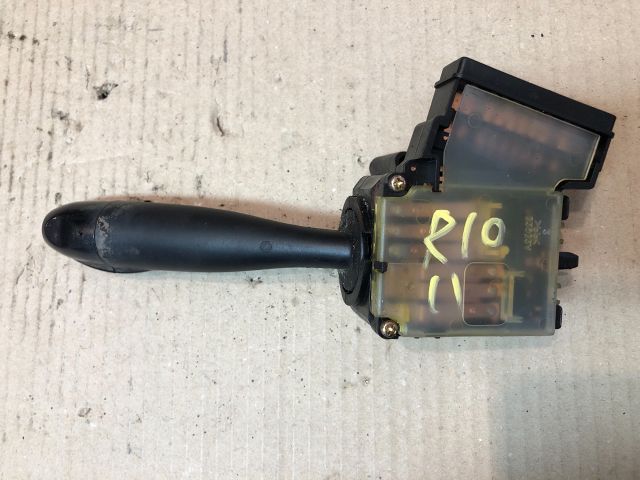 bontott KIA RIO Bal Kormánykapcsoló Irányjelző