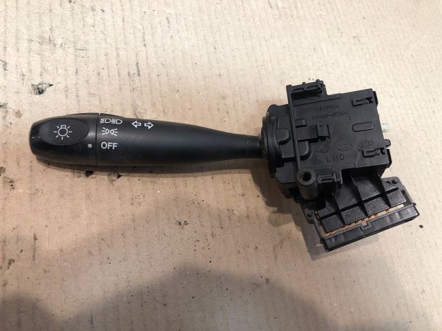 bontott KIA RIO Bal Kormánykapcsoló Irányjelző