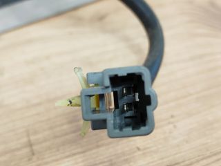 bontott KIA RIO Csomagtérajtó Díszléc