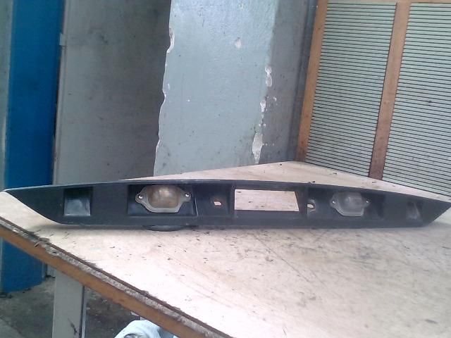 bontott KIA RIO Csomagtérajtó Díszléc