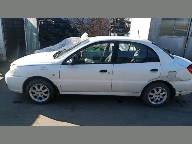 bontott KIA RIO Csomagtérajtó (Részeivel)