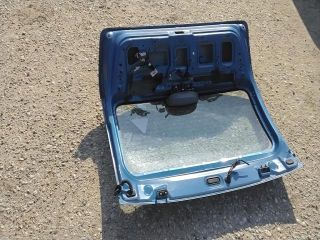 bontott KIA RIO Csomagtérajtó (Részeivel)