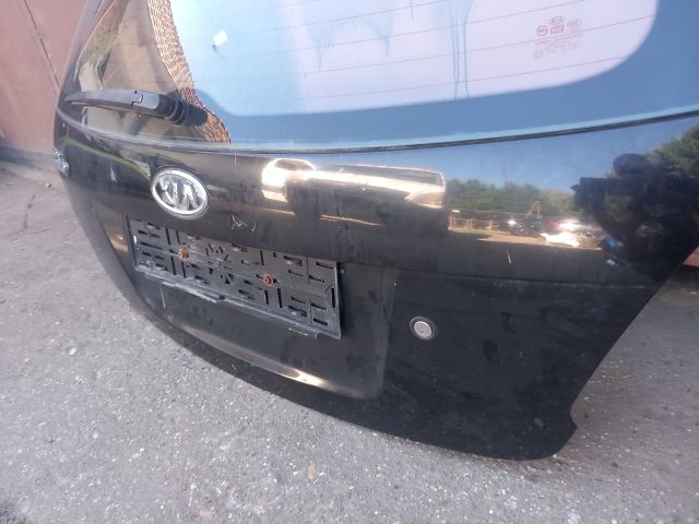 bontott KIA RIO Csomagtérajtó (Részeivel)