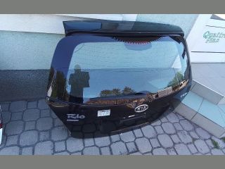 bontott KIA RIO Csomagtérajtó (Részeivel)