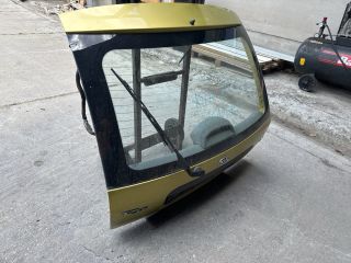 bontott KIA RIO Csomagtérajtó (Részeivel)