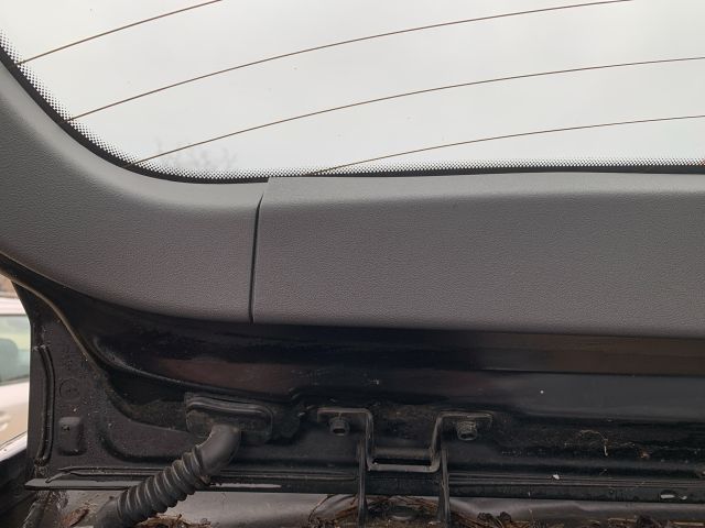 bontott KIA RIO Csomagtérajtó (Üres lemez)