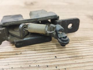 bontott KIA RIO Csomagtérajtó Zárszerkezet