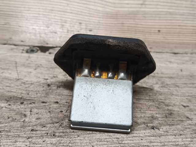 bontott KIA RIO Előtét Ellenállás Fűtőmotor