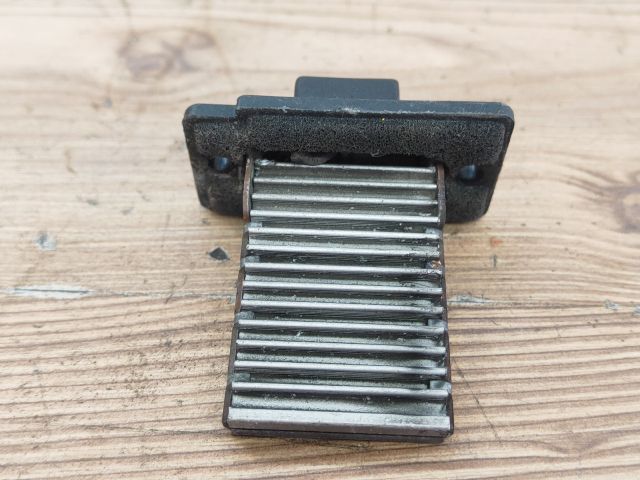 bontott KIA RIO Előtét Ellenállás Fűtőmotor