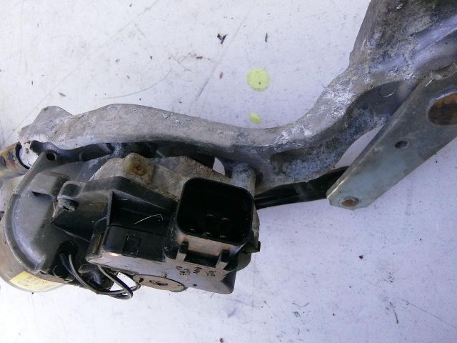 bontott KIA RIO Első Ablaktörlő Szerkezet Motorral