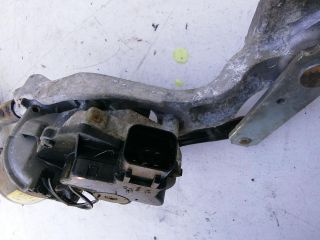 bontott KIA RIO Első Ablaktörlő Szerkezet Motorral