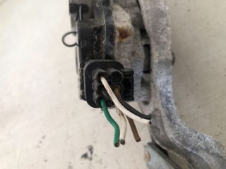 bontott KIA RIO Első Ablaktörlő Szerkezet Motorral