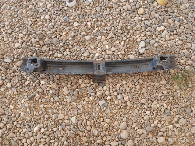 bontott KIA RIO Első Lökhárító Merevítő (Fém)