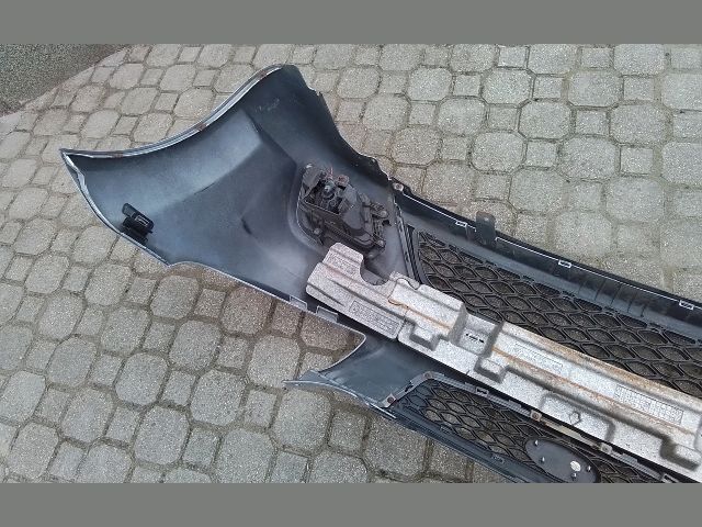 bontott KIA RIO Első Lökhárító (Részeivel)