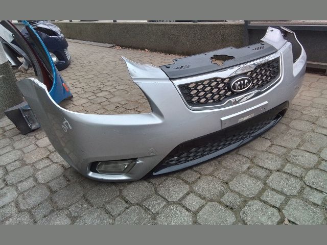 bontott KIA RIO Első Lökhárító (Részeivel)