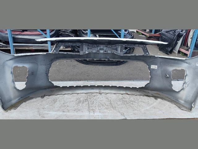 bontott KIA RIO Első Lökhárító (Üresen)