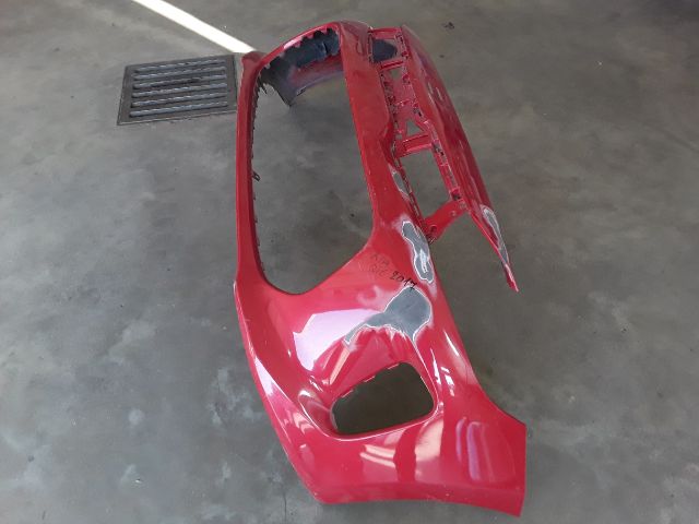 bontott KIA RIO Első Lökhárító (Üresen)