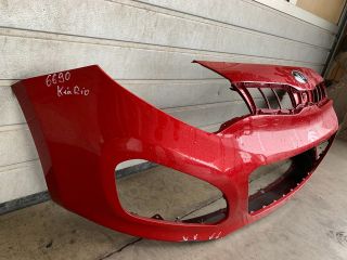 bontott KIA RIO Első Lökhárító (Üresen)