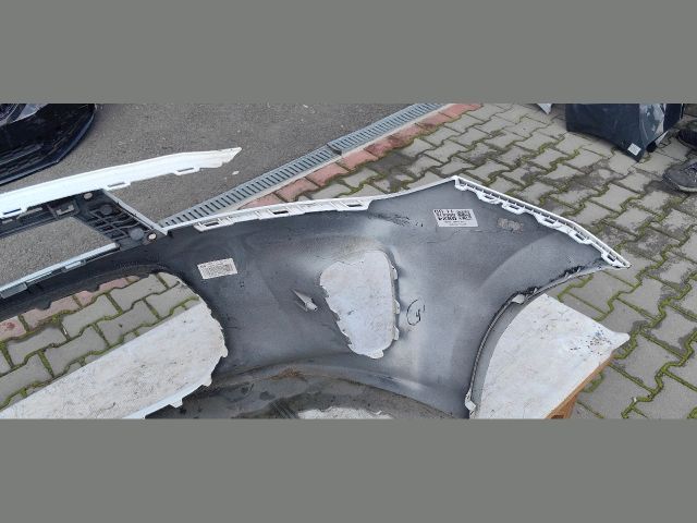 bontott KIA RIO Első Lökhárító (Üresen)