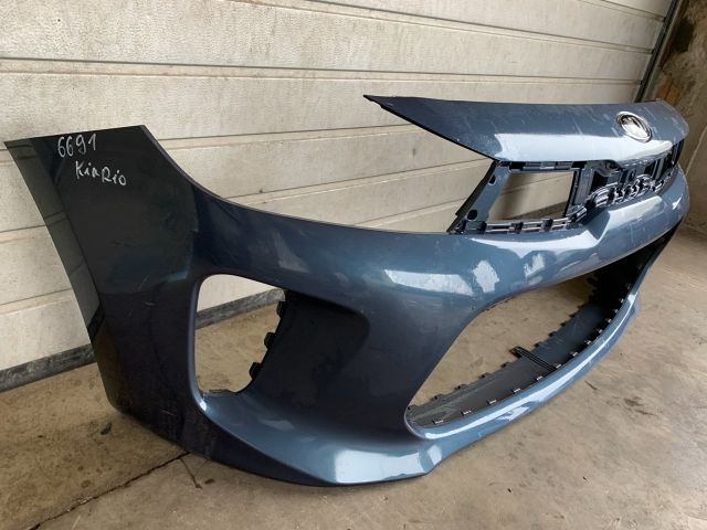 bontott KIA RIO Első Lökhárító (Üresen)