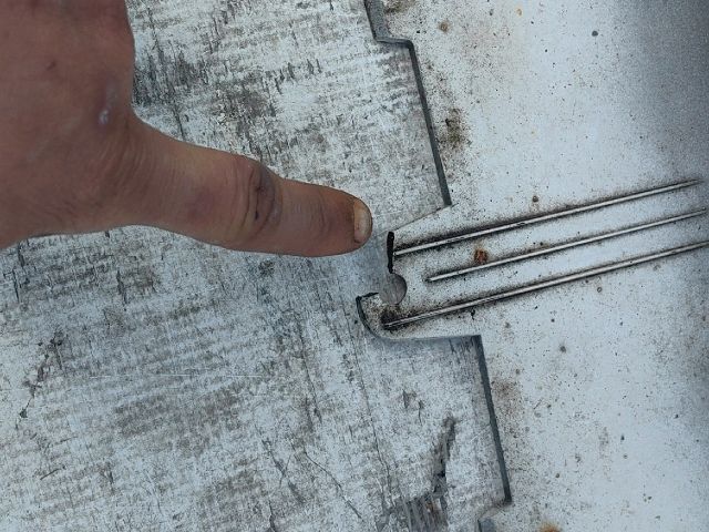 bontott KIA RIO Első Lökhárító (Üresen)