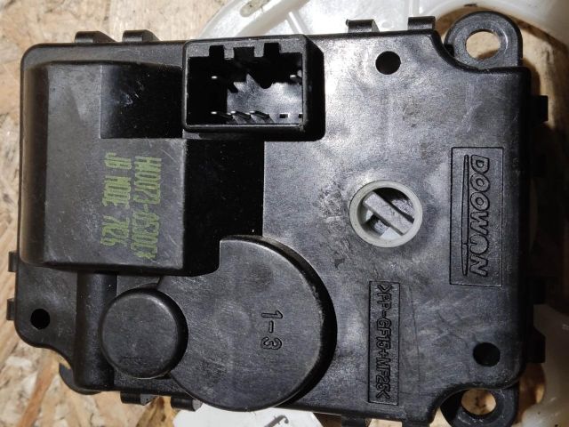 bontott KIA RIO Fűtés Állító Motor