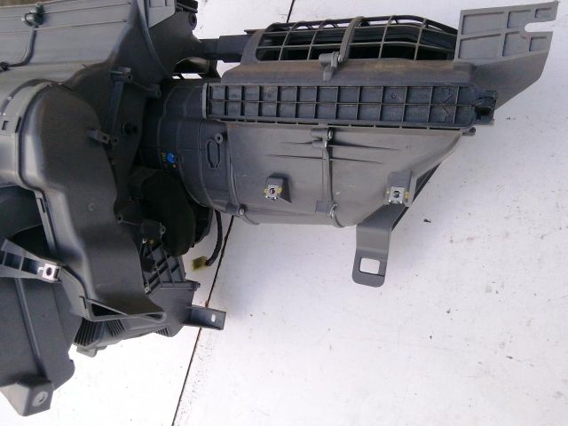 bontott KIA RIO Fűtés Box