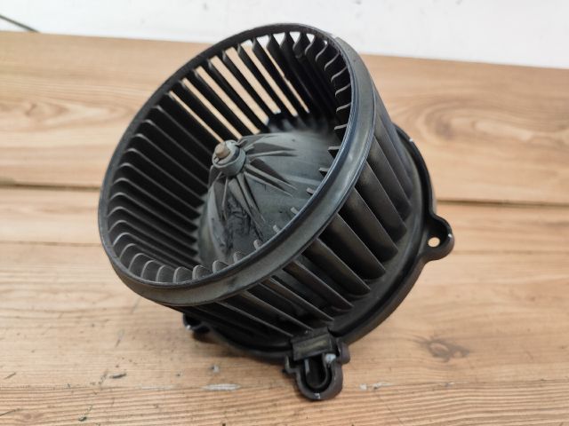 bontott KIA RIO Fűtőmotor (Klímás)