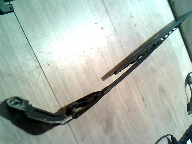 bontott KIA RIO Hátsó Ablaktörlő Kar