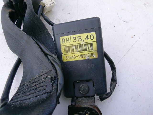 bontott KIA RIO Hátsó középső Biztonsági Öv Csat