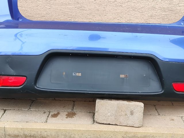 bontott KIA RIO Hátsó Lökhárító (Részeivel)