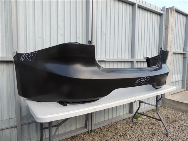 bontott KIA RIO Hátsó Lökhárító (Részeivel)